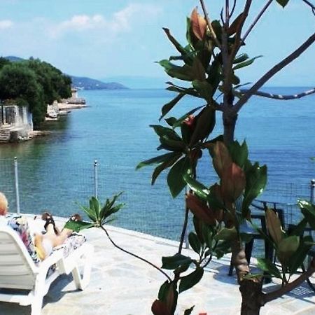 Little Bit Of Heaven Villa Sourpi ภายนอก รูปภาพ