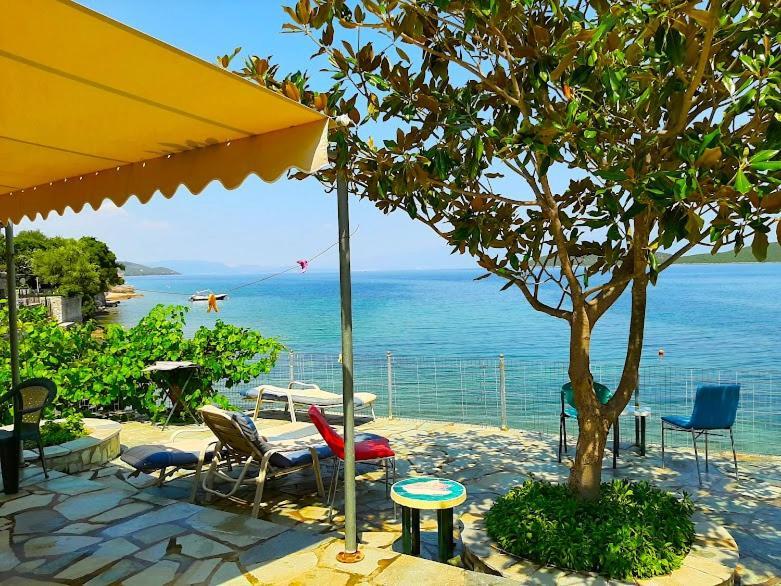 Little Bit Of Heaven Villa Sourpi ภายนอก รูปภาพ